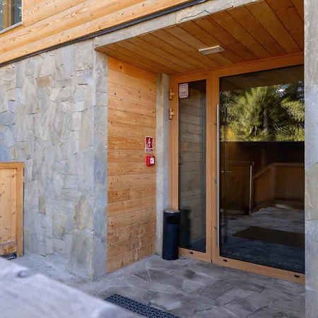 Unique For 6 People In With Access To Sauna By Renters Apartment