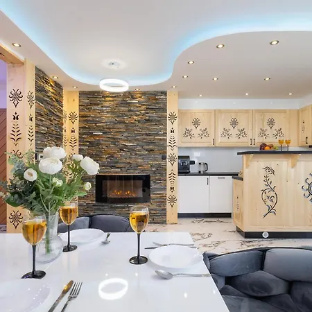 Unique For 6 People In With Access To Sauna By Renters *